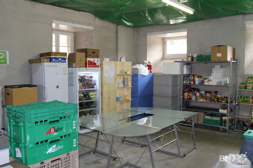 L'association Au P'tit Plus dispose d'un local à Saignelégier pour distribuer les invendus alimentaires des grandes surfaces.