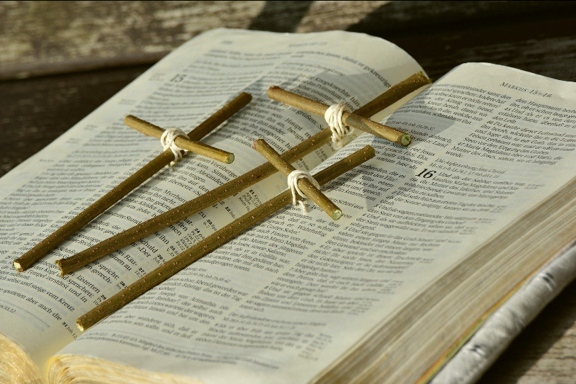 Plusieurs initiatives naissent dans la région pour permettre aux fidèles de suivre les célébrations de Pâques. (Image d'illustration)