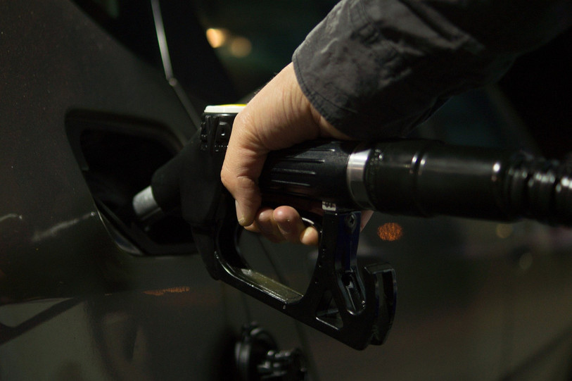Si certaines stations-service étaient ouvertes pendant les fériés, elles ne pouvaient vendre que de l'essence. Ce régime draconien se poursuit actuellement en soirée et le dimanche. (Photo : ldd)