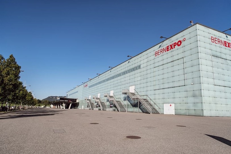 Le dixième centre de vaccination du canton de Berne a ouvert ses portes lundi matin à BernExpo. (photo:www.bernexpo.ch)