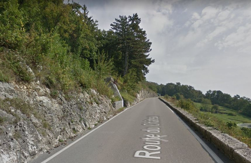 Selon le Conseil-exécutif, cette route ne nécessite pas de travaux urgents. (image: Google Maps)