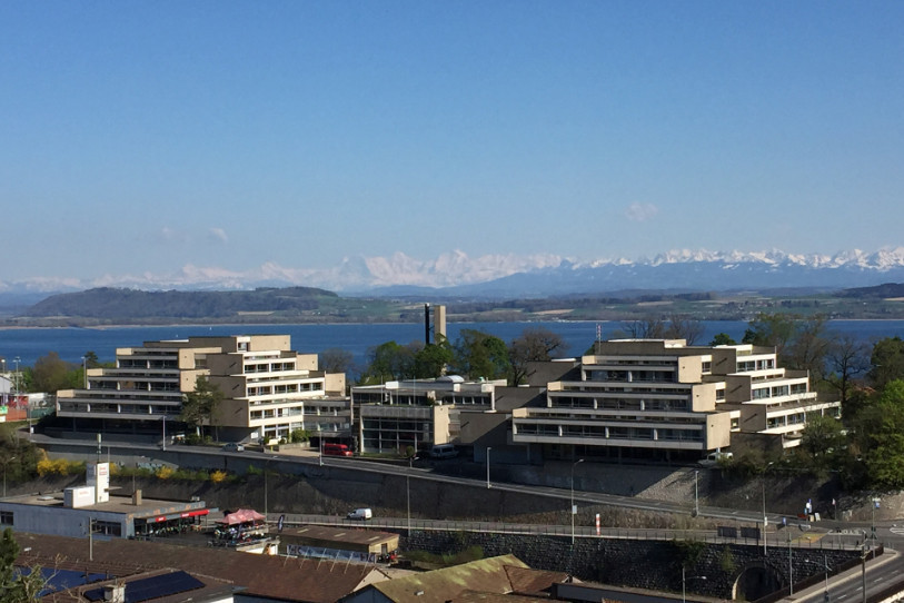 Le collège du Mail à Neuchâtel. (Photo d'archives: OCPI)