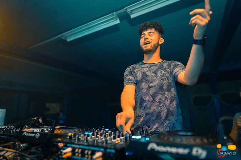 Daniel Broquet, alias DJ Danoki, se lance un défi de taille.