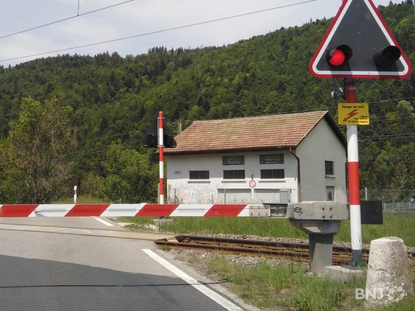 L'accident a eu lieu à la hauteur du du passage à niveau entre Tavannes et Tramelan, au lieu-dit Le Châble. (Photo : archives).