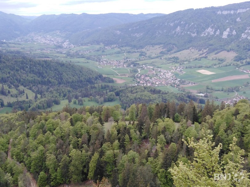 Les relations entre Moutier et les communes de sa couronne sont tendues. (Photo : archives).