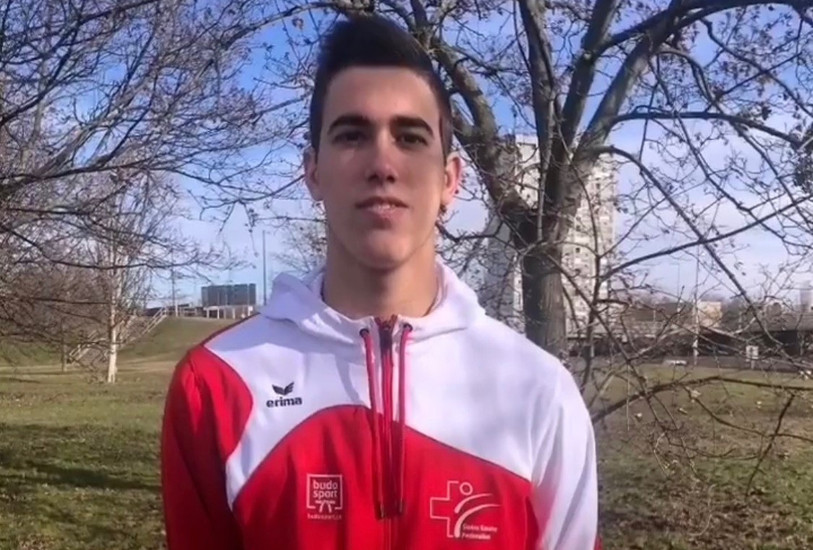 Une médaille de bronze pour Matias Moreno Domont  lors d'une compétition en ligne (photo: Christian Domont). 