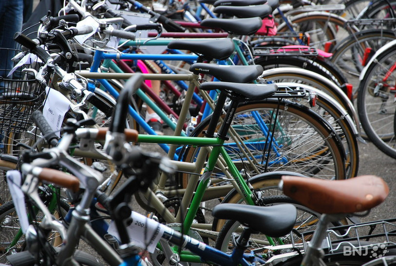 Les vendeurs de vélos du canton croulent sous les demandes d'achats (photo : archives).