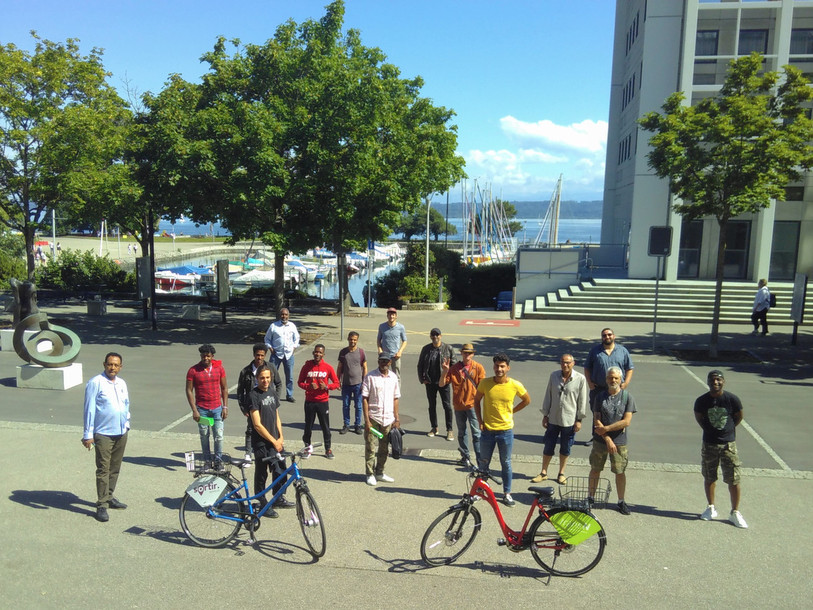 Chaque vélo est désinfecté après son utilisation. (photo : Ville de Neuchâtel)