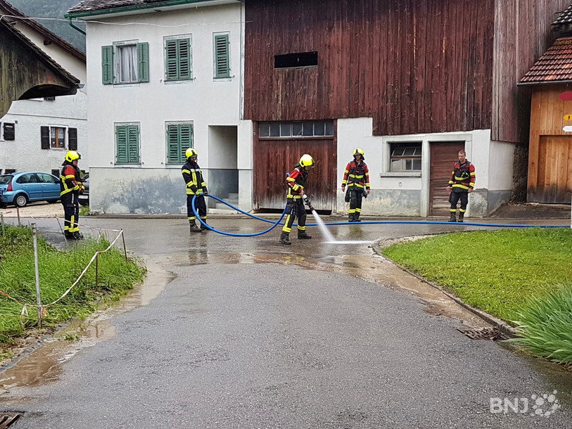 Les pompiers ont dû intervenir pour des travaux de pompage et de nettoyage mercredi à Montsevelier.
