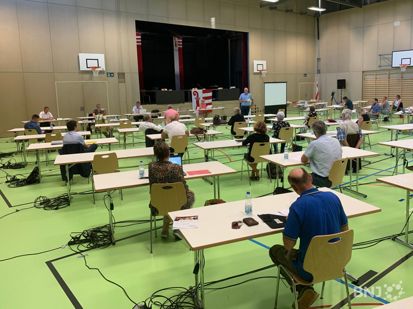 L'assemblée de l'Association jurassienne des communes s'est retrouvée à Courroux pour la première fois, pour permettre le respect des mesures sanitaires en vigueur.