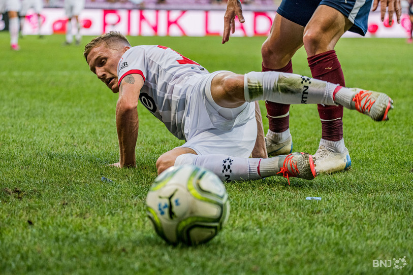 Léo Seydoux et Neuchâtel Xamax FCS ont chuté lourdement à Berne samedi soir (photo : archives).