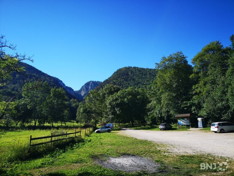 Plutôt calme en semaine, le parc de la Combe-Grède est souvent saturé le week-end