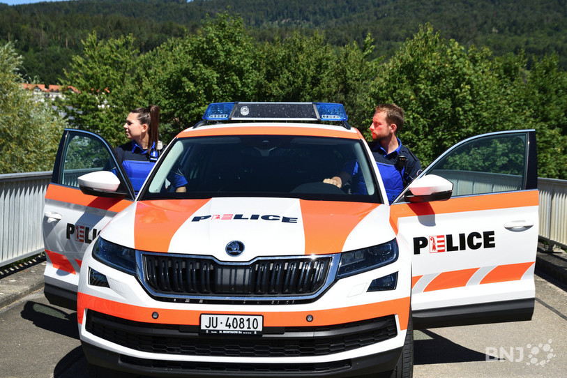 Un mineur suspecté d'avoir commis deux brigandages de stations-service a été arrêté par la police jurassienne (Photo : archives, Georges Henz).