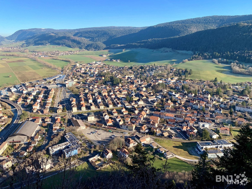 L'itinéraire proposé pour l'Areuse Bike part du village de Fleurier et fait une boucle de 22 kilomètres dans le Val-de-Travers.