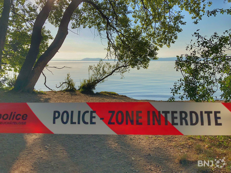 La police avait du boucler des plages entre Boudry et l'embouchure de l'Areuse cet été . (Photo: SP)