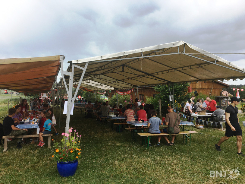 Les bruncheurs étaient au rendez-vous samedi matin aux Reussilles.