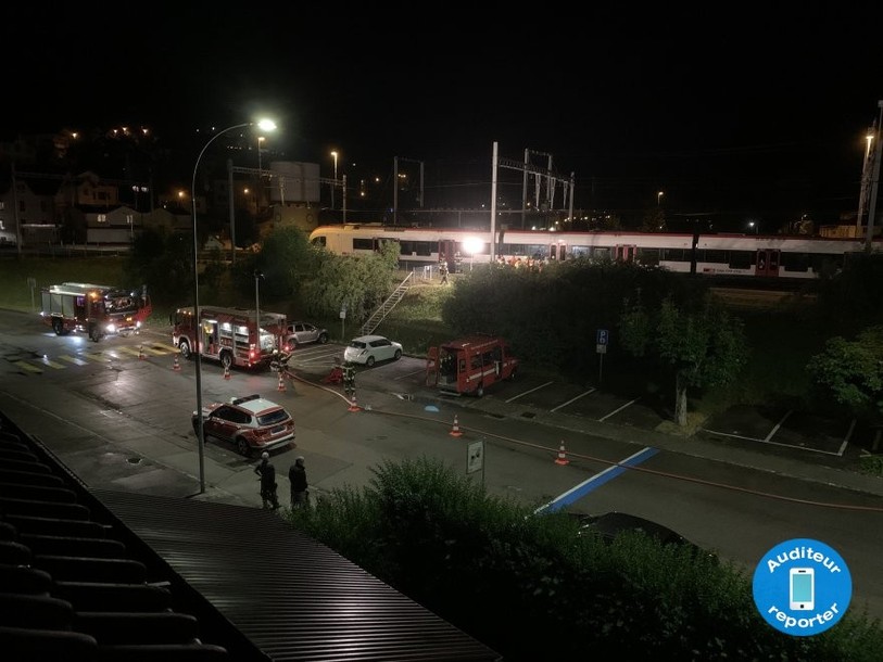 La police a été avertie peu après 22h15. (Photo : auditeur reporter)