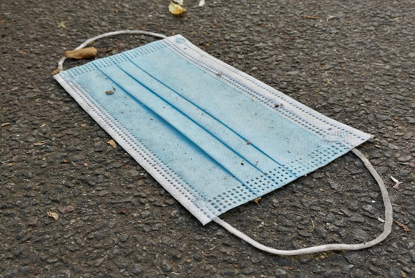 De nombreux Jurassiens ont reçu un message leur demandant de respecter une quarantaine, suite à un contact avec une personne infectée par le coronavirus. (Photo : ldd).