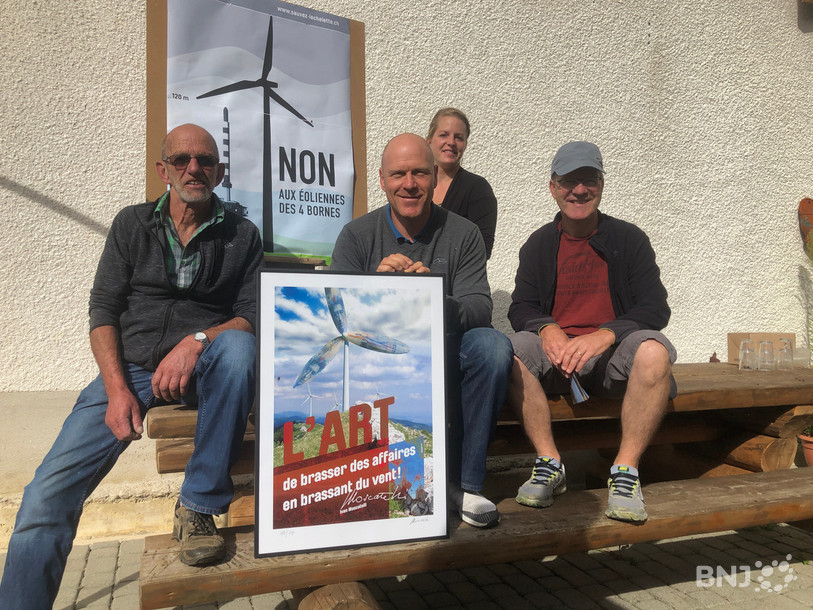 Les membres de l'association ont présenté leurs arguments mercredi. De gauche à droite : Claude Schönenberg (président), Didier Cuche, Nadia Fiaux et Willy Tanner.