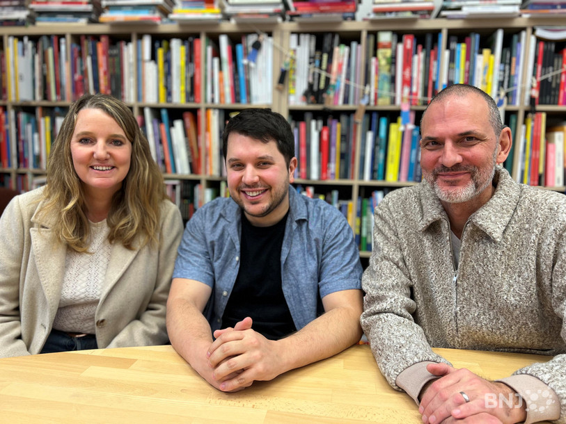Le nouveau directeur artistique Célien Milani (au centre), entouré de Gaëlle Frossard et Philippe Duvanel.