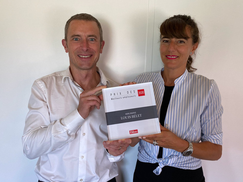 Les co-directeurs de Louis Bélet SA Arnaud Maître et Roxane Piquerez posent avec leur prix. (Photo: Facebook Louis Bélet)