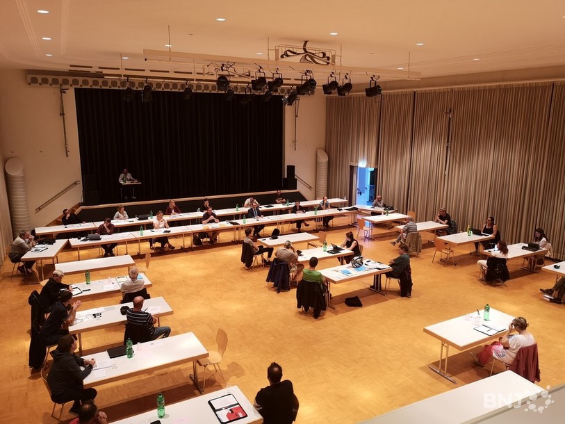 Le législatif a terminé cette année chahutée en siégeant au première étage de la salle de spectacles, comme lors des dernières séances (photo: archives)