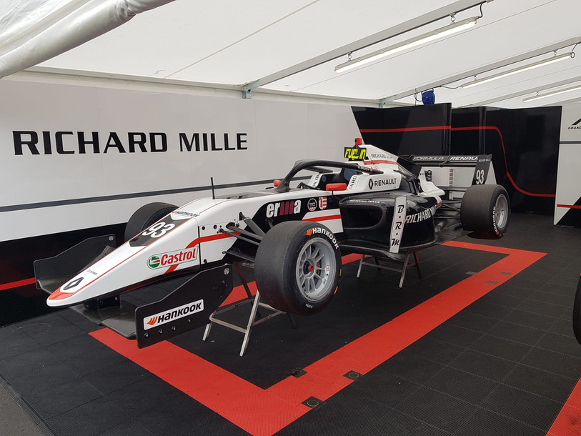 La voiture que Grégoire Saucy a roulé ce week-end en Allemagne (photo : Grégoire Saucy).