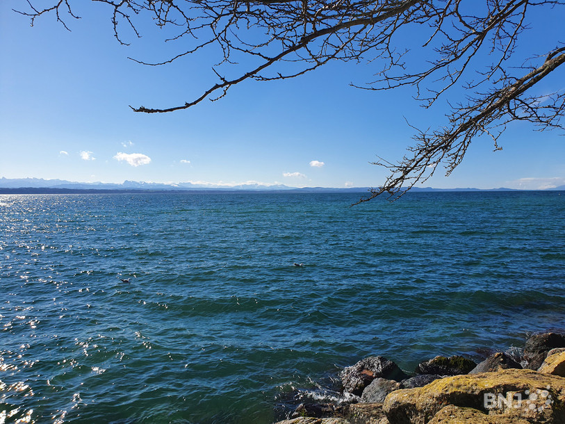 Un accident de baignade s'est produit vendredi dans le lac de Neuchâtel. Une femme est dans un état grave après avoir été sortie inconsciente à Chevroux. (Photo d'illustration)