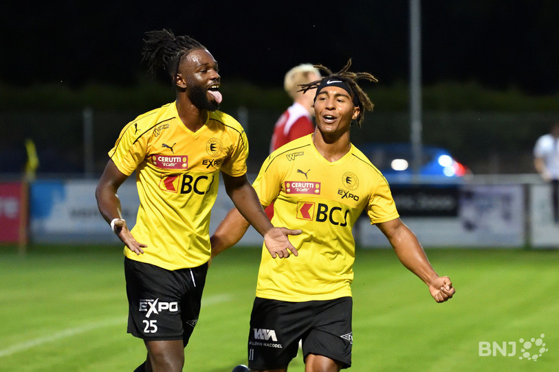 Oumar Coulibaly (à gauche) et Hervé Tschanz ont décroché une victoire samedi (photo : archives Georges Henz).