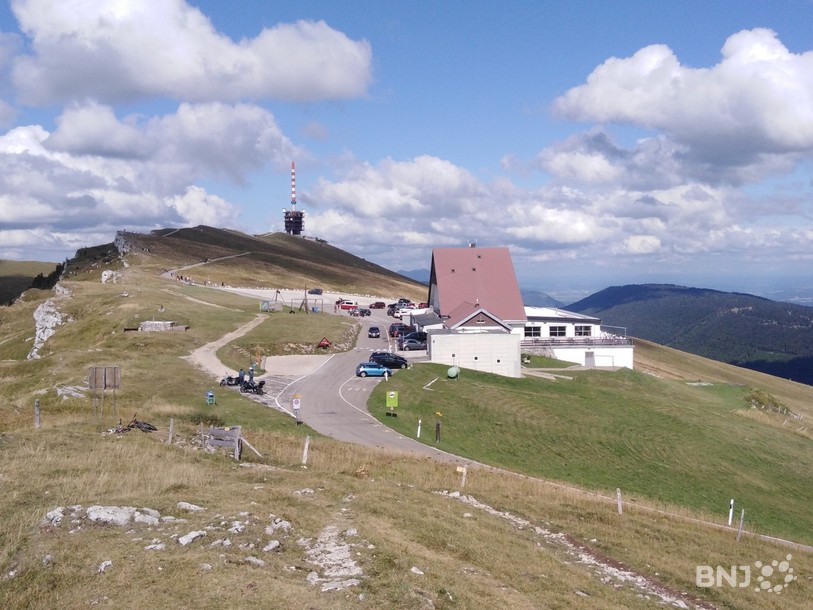 L'antenne ne se transformera pas en hôtel panoramique, le projet bien que réaliste est un canular du premier avril.