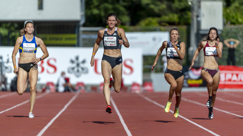 Fanette Humair, tout à droite, a terminé 5e du 200 m. Léa Sprunger, 2e depuis la gauche, est la nouvelle championne de Suisse sur la distance (photo : KEYSTONE/Georgios Kefalas).