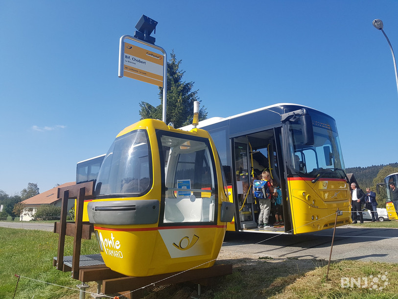 Car postal a choisi La Brévine pour faire l'essai d'un projet pilote d'abribus.
