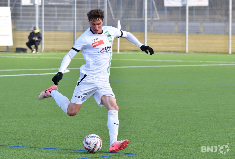 Jérémy Ducommun et le FC Courtételle sont tombés sur plus forts qu'eux. (Photo : archives Georges Henz)