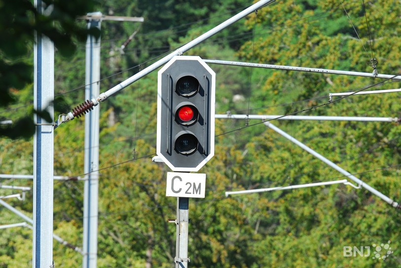 Patience avant de monter dans un train direct Porrentruy-Delémont. (Photo : archives).