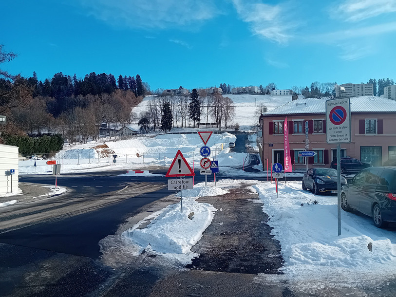 La construction du tunnel des Arêtes entraîne des adaptations temporaires du trafic à La Chaux-de-Fonds. (Photo : SPCH)