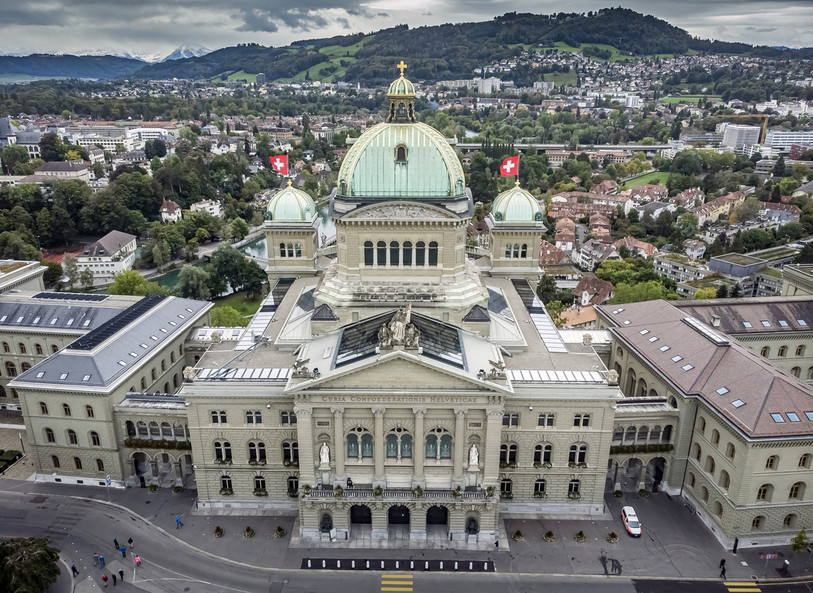 Le salaire minimum neuchâtelois est combattu via une motion déposée à Berne. (Photo : KEYSTONE / Thomas Hodel)