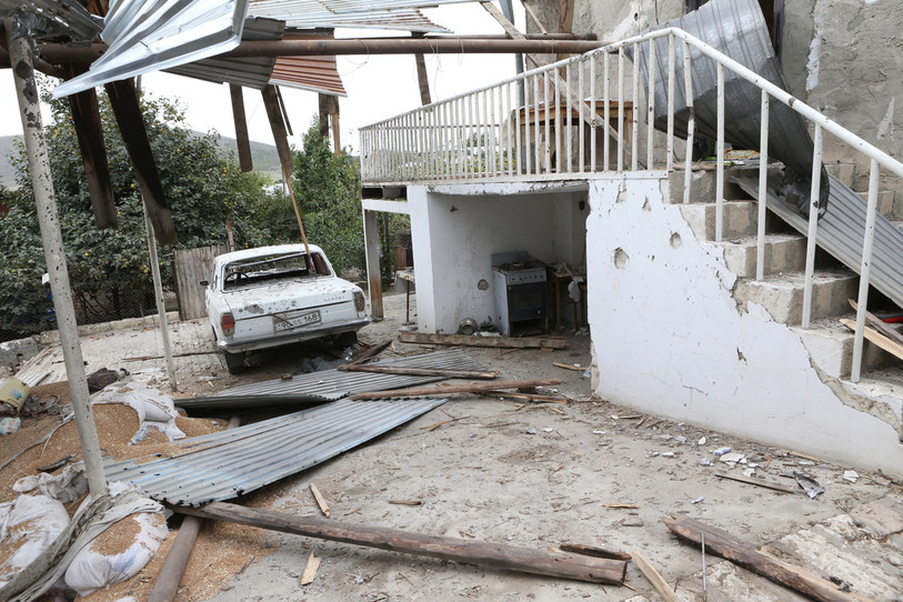 Les bombardements ont provoqué des dégâts considérables dans le Haut-Karabakh (photo : EPA/Hayk Baghdasaryan/PHOTOLURE).