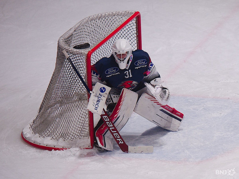 David Fragnoli, gardien du HC Université Neuchâtel, lors du match de coupe contre le HC Lausanne. (Photo : Enrico Quaranta)