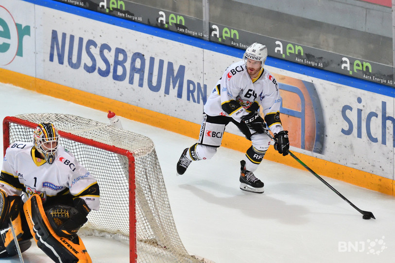 Daniel Eigenmann et le HC Ajoie ont souffert comme rarement ces derniers mois samedi soir à Kloten (photo : archives/Georges Henz).