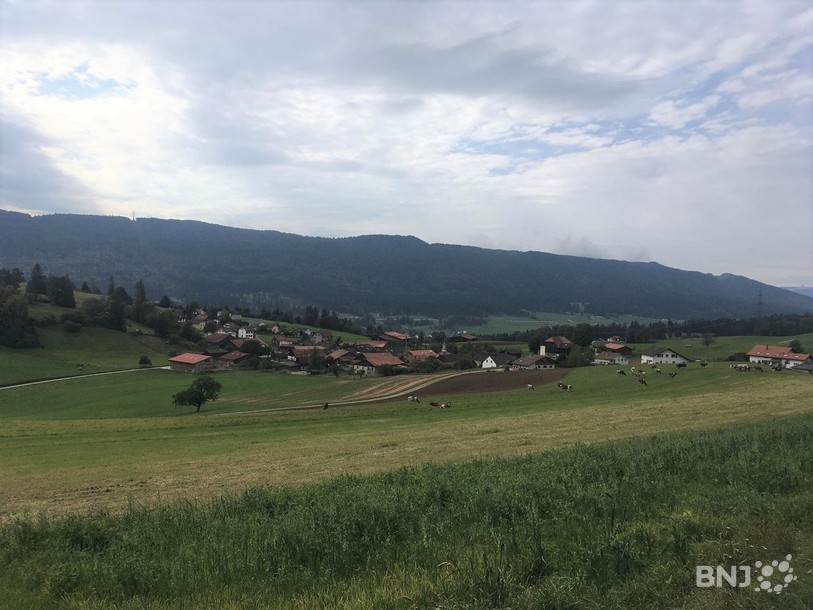La vue de Champoz depuis la cabane des Rouges-Terres.