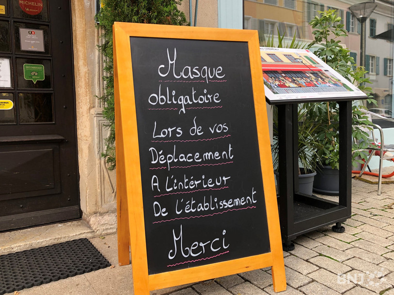 Depuis vendredi dernier, tous les déplacements se font masqués dans les restaurants, bars et discothèques du Jura.