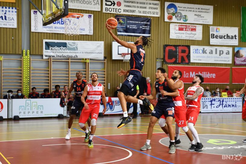 Union Neuchâtel et Selim Fofana poursuivent leur championnat (photo : Georges Henz).