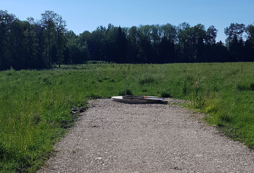 L'accès à l'une de ces lentilles sableuses est maintenu au moyen d'un puits. (Photo : bci Betriebs-AG)