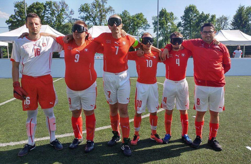 L'équipe de Suisse de cécifoot lors de la Coupe d'Europe 2018 en Pologne (photo : Mathieu Chapuis).