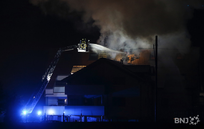 Le feu a pu être maîtrisé. (Photo: Mauricette Schnider)