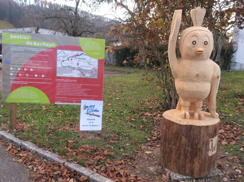 La chouette a été sculptée par un habitant de la commune. (Photo : ldd)