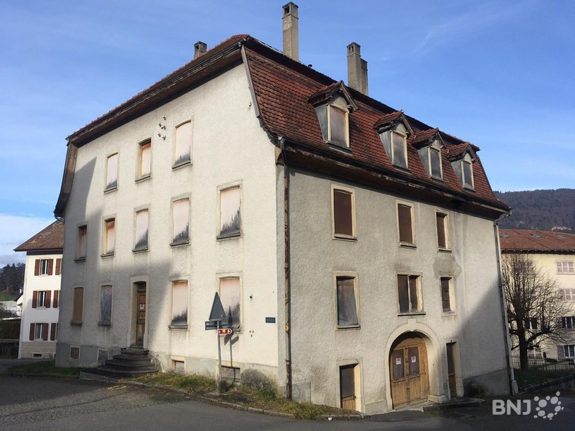 La caserne à Bévilard.