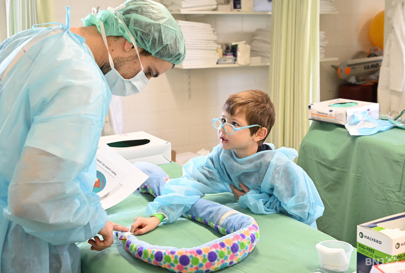 L’Association Jurassienne des Etudiants en Médecine et l’Hôpital du Jura proposent la 9e édition de l’Hôpital des Nounours sur deux week-ends à Porrentruy et Delémont. (Photo d’archives.)