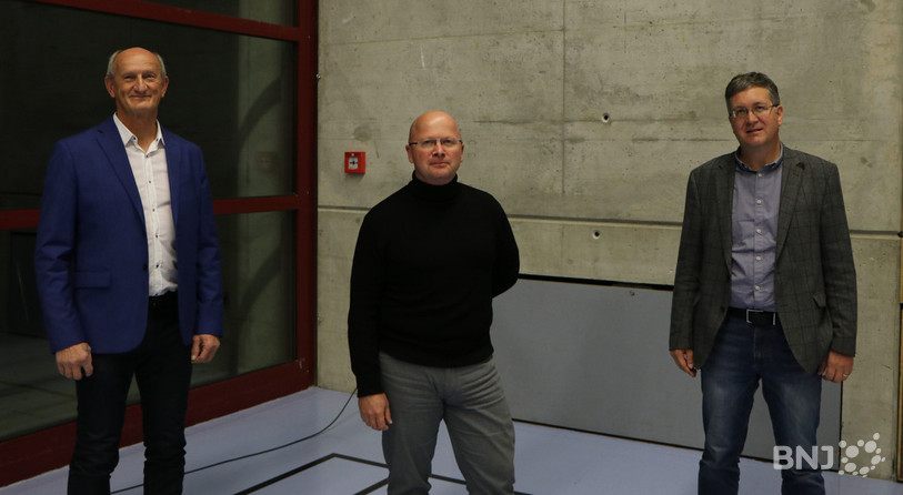 Les trois nouveaux membres du PLR élus au Conseil communal de Val-de-Ruz : (de g. à d.), il s'agit de Jean-Claude Brechbühler, Yvan Ryser et Daniel Geiser.