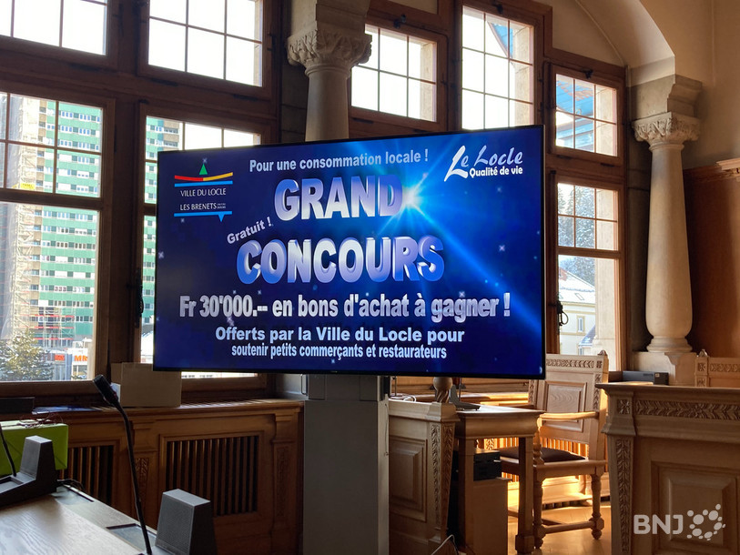 Le Conseil communal in corpore a présenté son action de soutien lundi à l'Hôtel de Ville du Locle.
